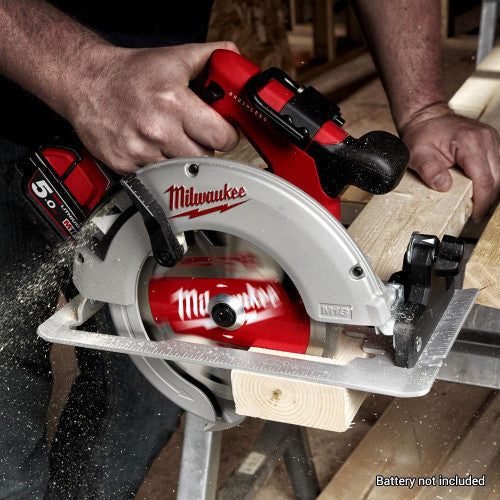 Milwaukee  18V Li-ion Cordless Brushless 184mm (7") Circular Saw - Skin Only