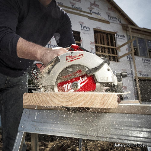 Milwaukee  18V Li-ion Cordless Brushless 184mm (7") Circular Saw - Skin Only